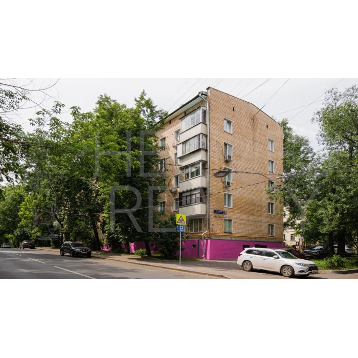 Денисовский переулок, 9 - Продажа офиса: 231.80 кв.м.