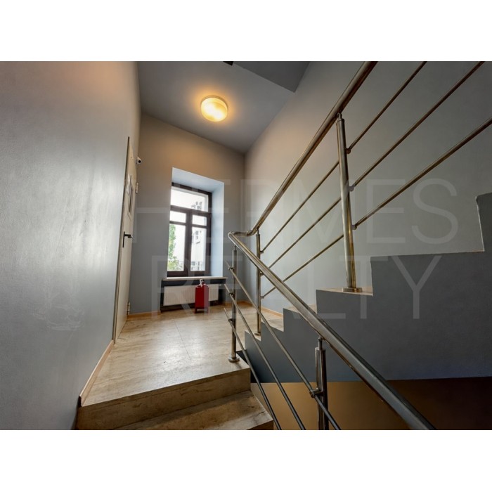 Кривоарбатский переулок, 13с2 - Аренда офиса: 127.30 кв.м.