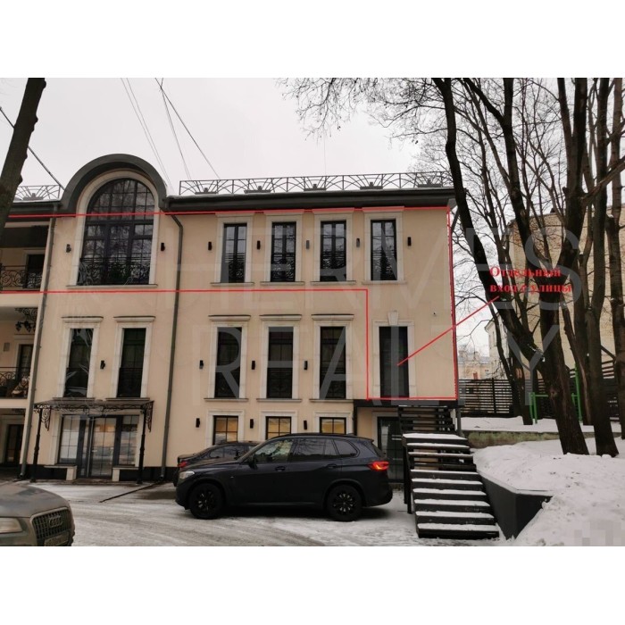 Петровка улица, 21с2 - Аренда помещения свободного назначения: 347.00 кв.м.