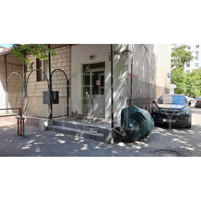 Трифоновская улица, 12 - Аренда помещения свободного назначения: 1215.50 кв.м.