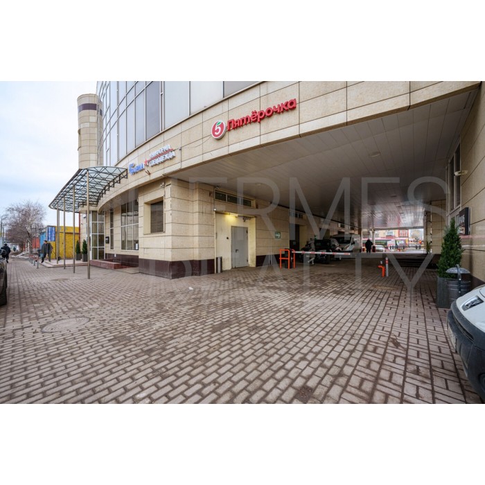 Молодежная улица, 15А - Продажа офисного здания: 3504.40 кв.м.