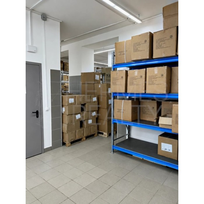 Флотская улица, 46 - Продажа помещения свободного назначения: 390.20 кв.м.