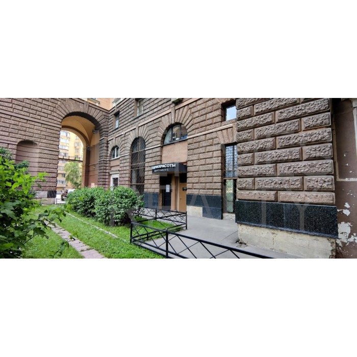Гончарная улица, 38 - Аренда помещения свободного назначения: 346.80 кв.м.