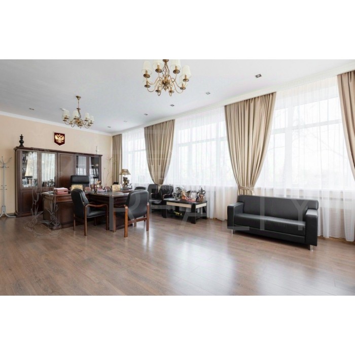 Центральная улица, 4А - Продажа помещения свободного назначения: 1366.00 кв.м.