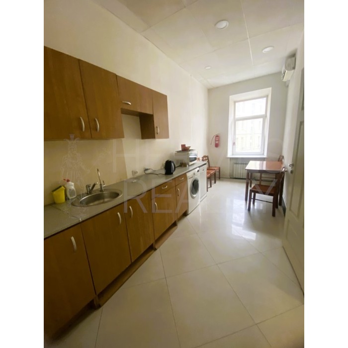 Народная улица, 14с1 - Продажа офиса: 500.00 кв.м.