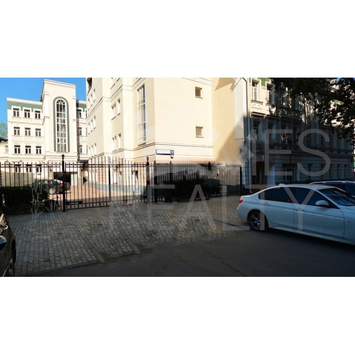 Крутицкий Вал улица, 14 - Продажа здания: 3772.00 кв.м.