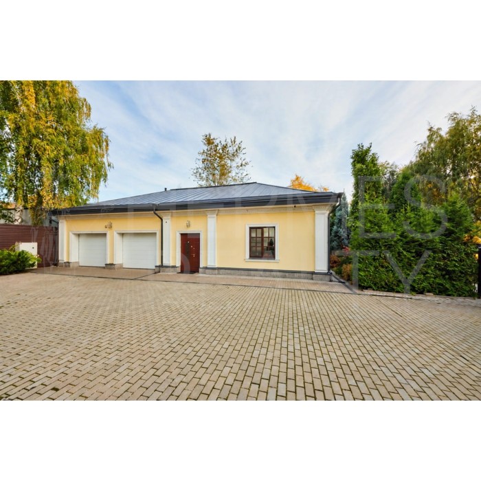 Пименовский тупик, 7 - Продажа здания: 194.70 кв.м.