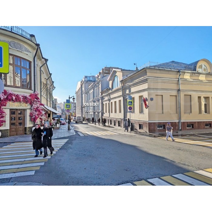 Большая Бронная улица, 25с3 - Продажа помещения свободного назначения: 53.90 кв.м.