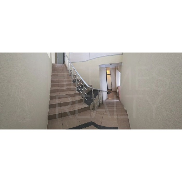 м Проспект Вернадского улица, д.92 к.1 - Аренда офиса: 564.80 кв.м.