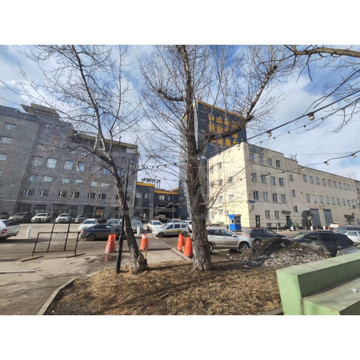 Электродная улица, 2с12 - Аренда помещения свободного назначения: 2600.00 кв.м.