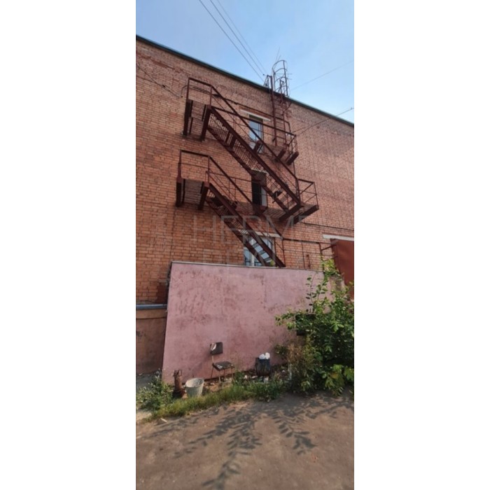  - Продажа здания: 2366.60 кв.м.