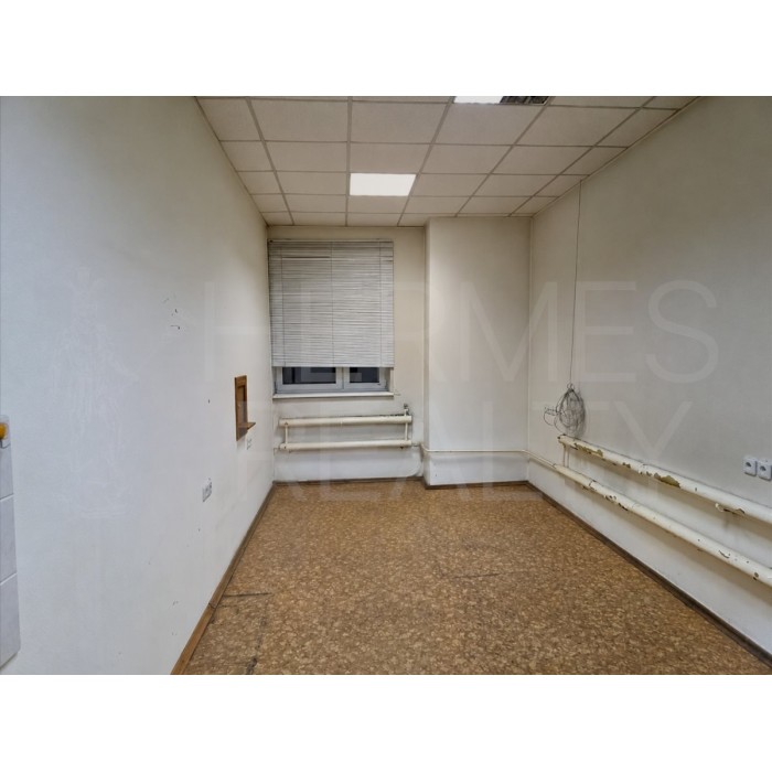 Хачатуряна улица, 16 - Продажа помещения свободного назначения: 752.30 кв.м.